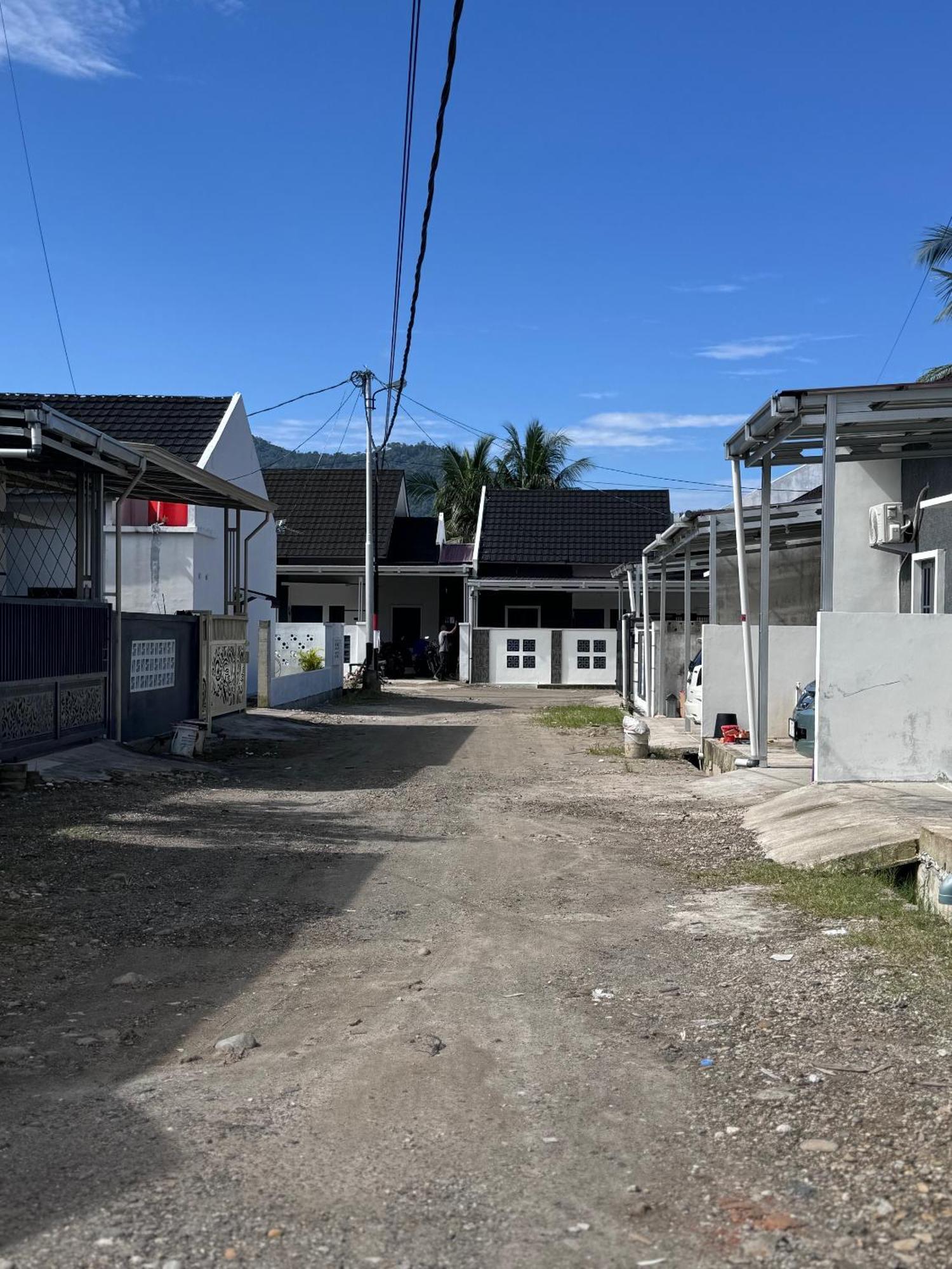 Mila Homestay Padang  Exterior photo